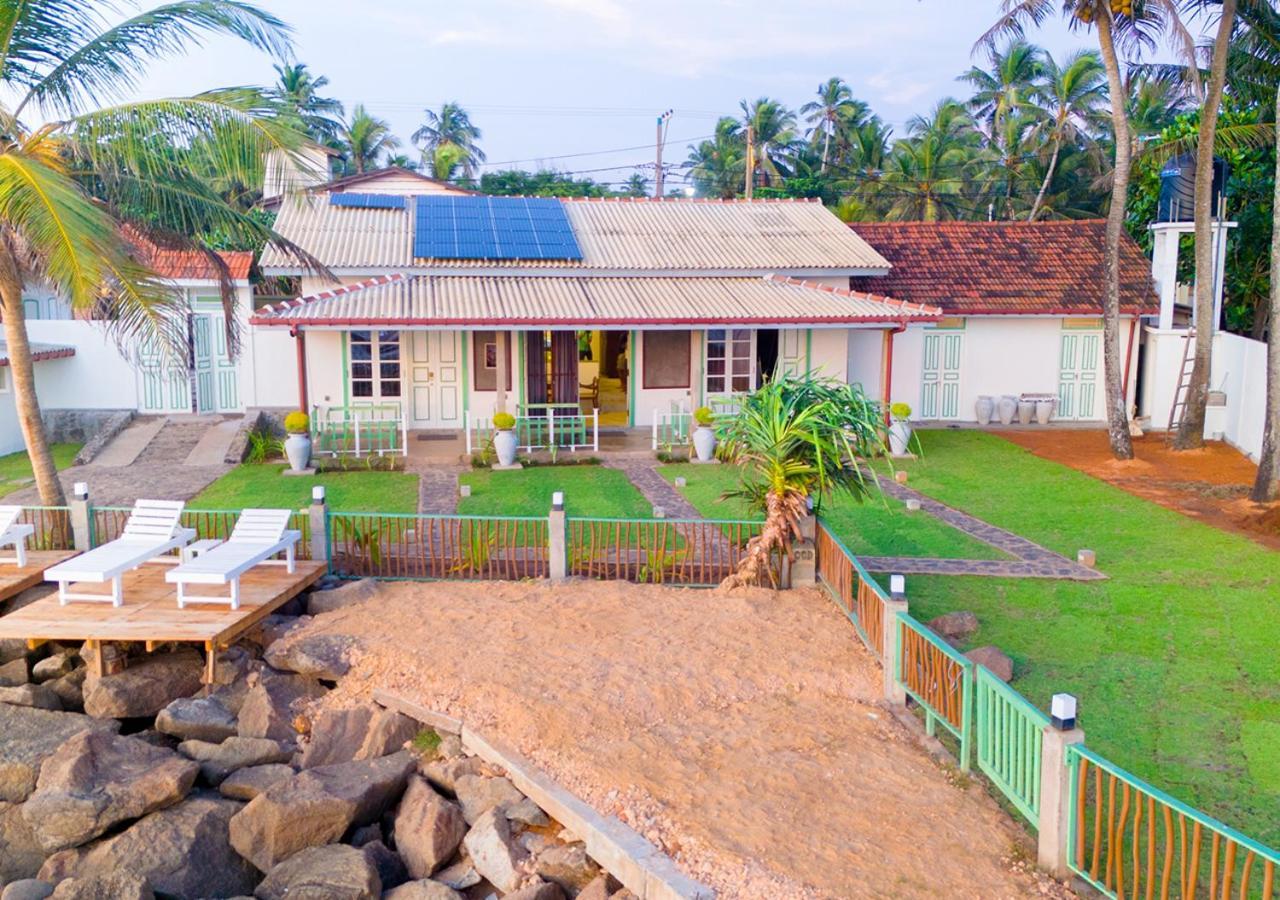 Manta Beach Resort & Ayurvedic Wellness Centre Bussa Buitenkant foto